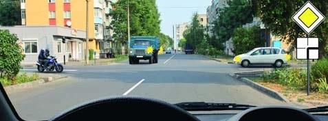 When driving straight you must give way to